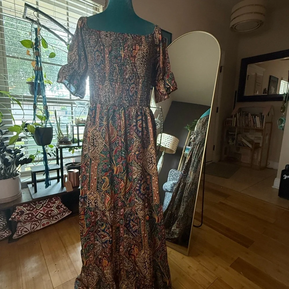 Boho Smocked Paisley Maxi Dress XL - Picture 3 of 8